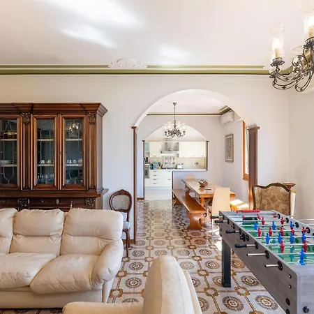 Spacious And Bright House With Private Pool Pergine Valdarno